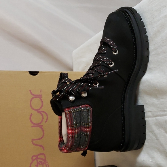 NEW Sugar Rave Plaid Cuff Hiker Boot - Picture 2 of 12